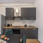 Antonio's アパート *